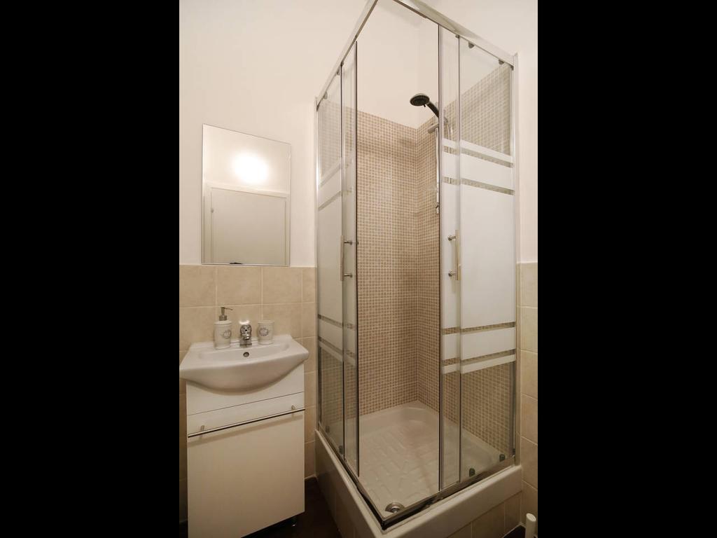 Mc Guest House Рим Екстериор снимка